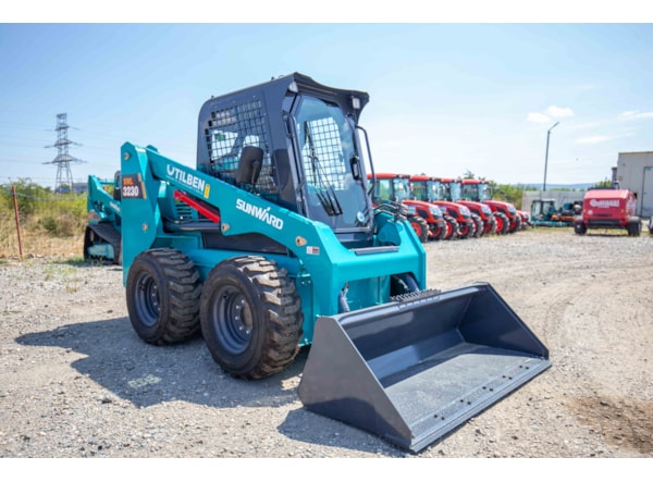 MiniIncarcator SUNWARD SWL 3230, 3.5 ton, 74CP de vanzare